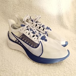 Nike Zoom Gravity white/clear-racer/blue sneakers NWOT